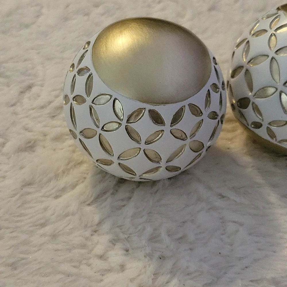 NWOT Creativescenst Schonwek Diamond Lattice Decorative Orbs Set of 3 OS - Picture 2 of 6